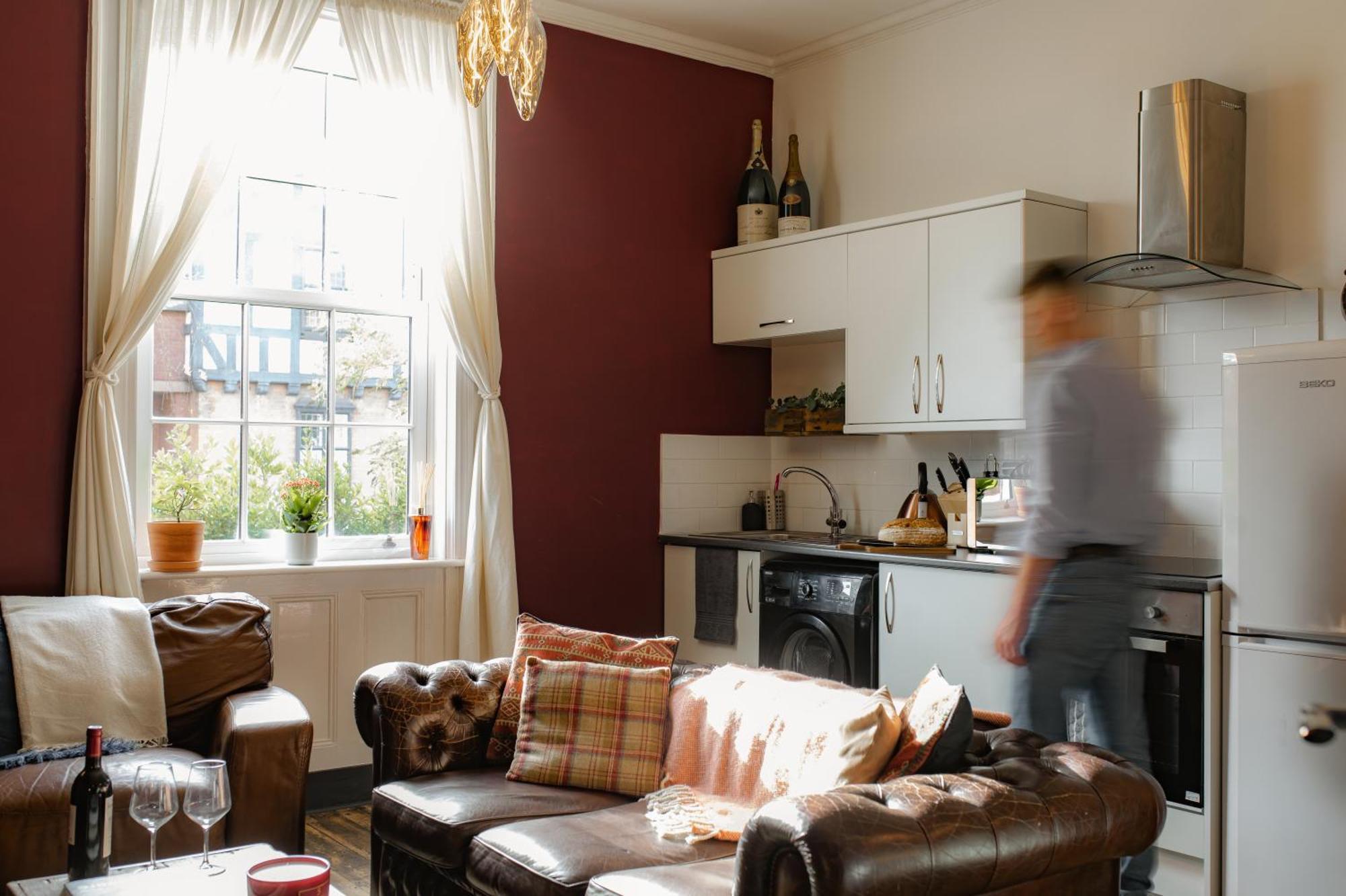 The Bolt Hole - Stratford Upon Avon - Central - Free Offstreet Parking - 2 Bed Luxury Apartment Bagian luar foto